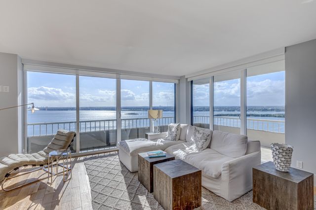 5510 N Ocean Drive 24d, Singer Island, FL 33404