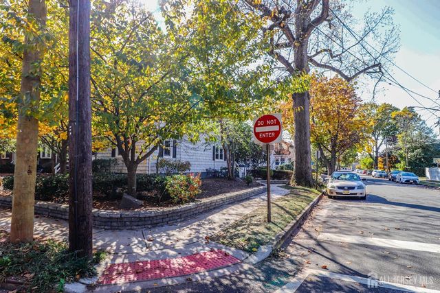 569 Main Street 1, Metuchen, NJ 08840