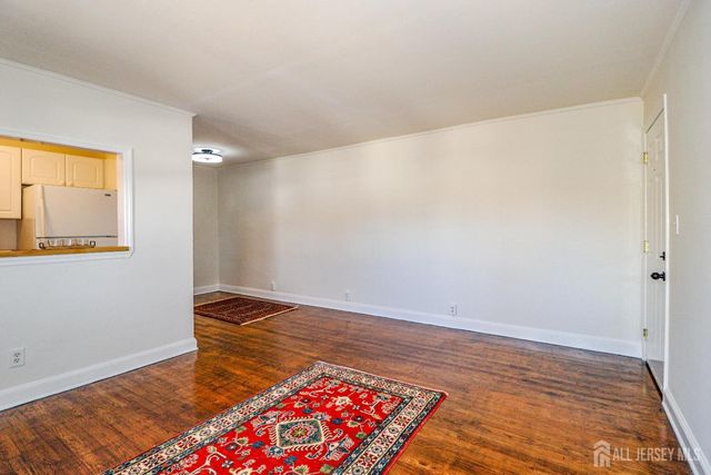 569 Main Street 1, Metuchen, NJ 08840