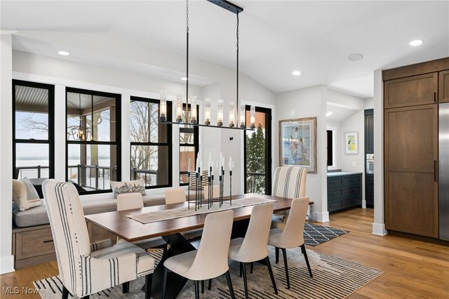 17788 Edgewater Drive, Lakewood, OH 44107