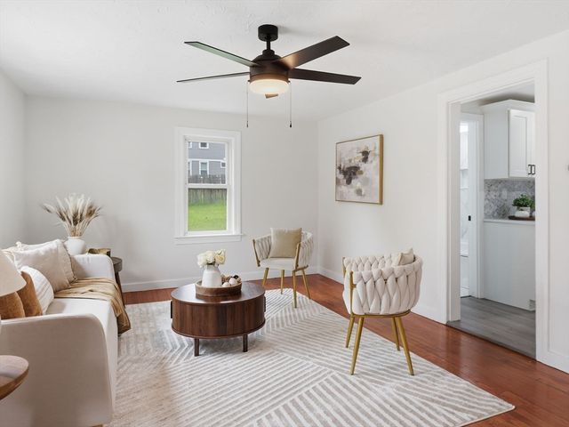 41 Bridgeport St, Worcester, MA 01604