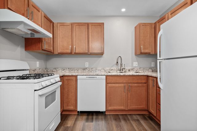 2967 Englewood Avenue Se, City Of Grand Rapids, MI 49508