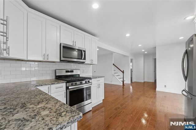 707 Chadwick Drive, Paramus, NJ 07652