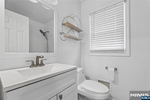 707 Chadwick Drive, Paramus, NJ 07652