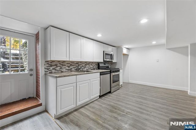 707 Chadwick Drive, Paramus, NJ 07652