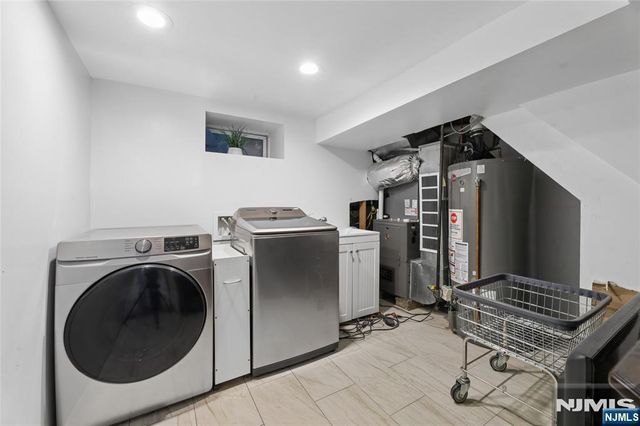 707 Chadwick Drive, Paramus, NJ 07652