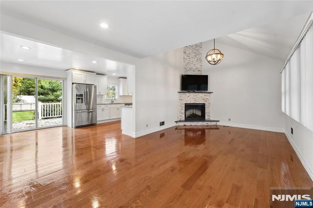 707 Chadwick Drive, Paramus, NJ 07652