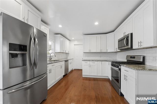 707 Chadwick Drive, Paramus, NJ 07652