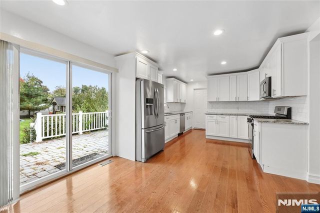 707 Chadwick Drive, Paramus, NJ 07652