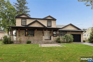 707 Chadwick Drive, Paramus, NJ 07652