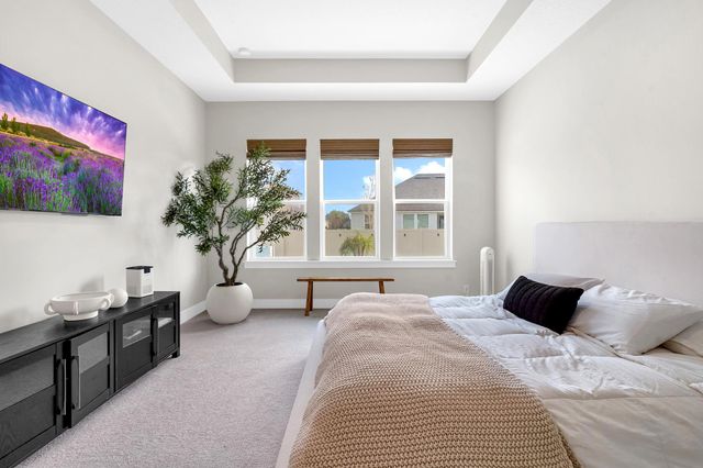 64 Oak Cluster Ln, St Augustine, FL 32092