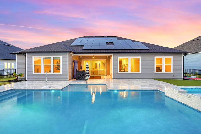 64 Oak Cluster Ln, St Augustine, FL 32092