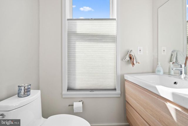 116 LEAGUE ST, Philadelphia, PA 19147