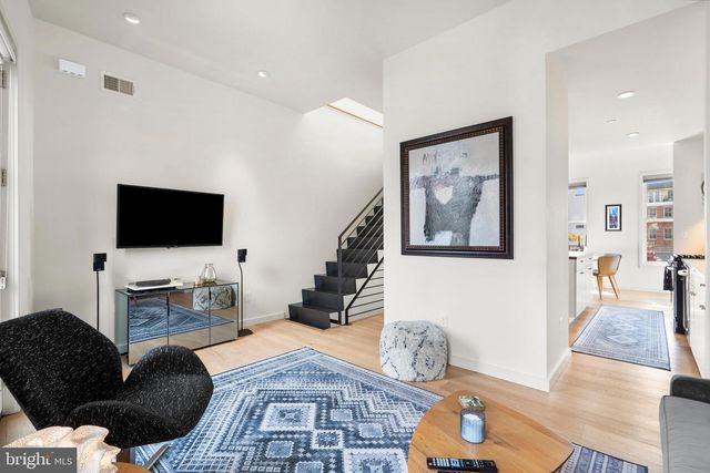 116 LEAGUE ST, Philadelphia, PA 19147