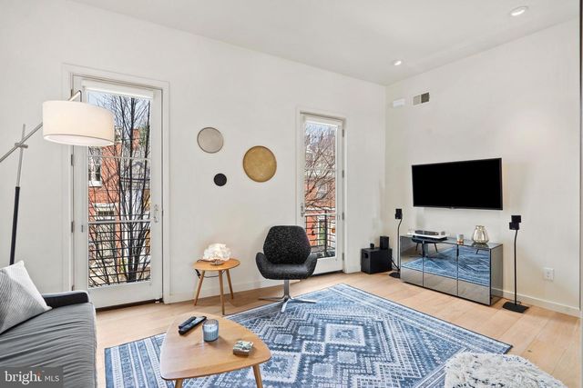 116 LEAGUE ST, Philadelphia, PA 19147