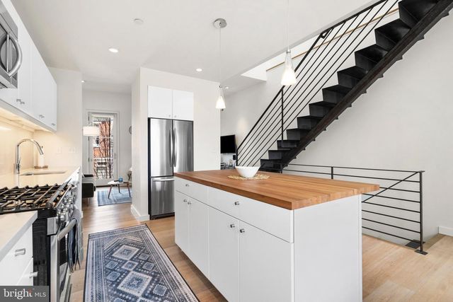 116 LEAGUE ST, Philadelphia, PA 19147