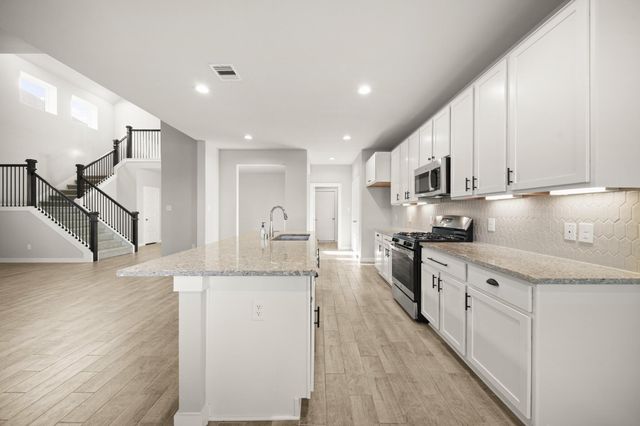 32523 Dew Crest Street, Fulshear, TX 77423