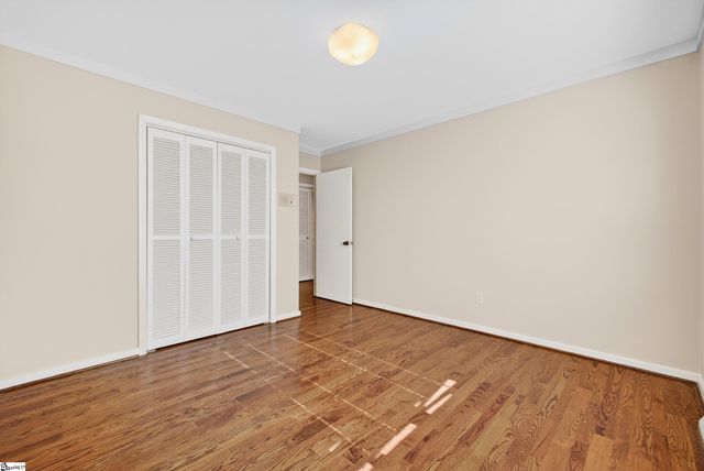 434 Henderson Road, Greenville, SC 29607