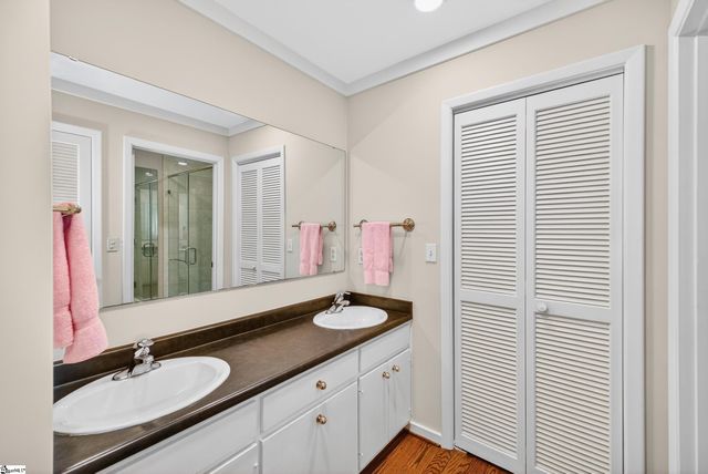 434 Henderson Road, Greenville, SC 29607