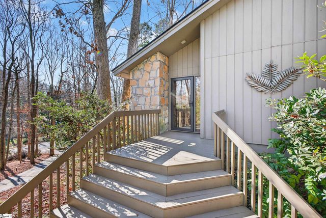 434 Henderson Road, Greenville, SC 29607