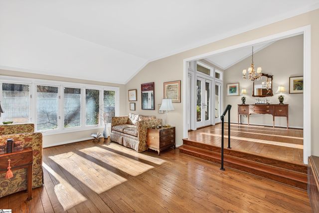 434 Henderson Road, Greenville, SC 29607