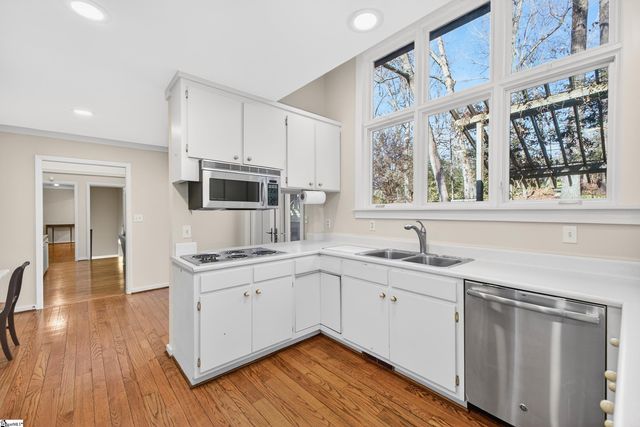 434 Henderson Road, Greenville, SC 29607
