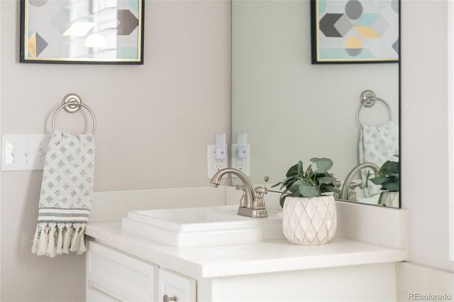 27141 E Frost Place, Aurora, CO 80016