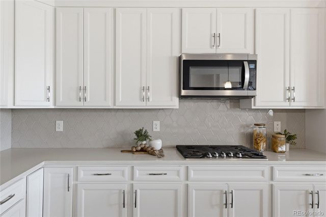 27141 E Frost Place, Aurora, CO 80016