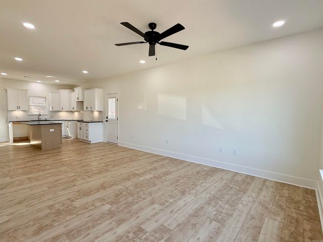 1015 Clinton Court, Alexander, AR 72002
