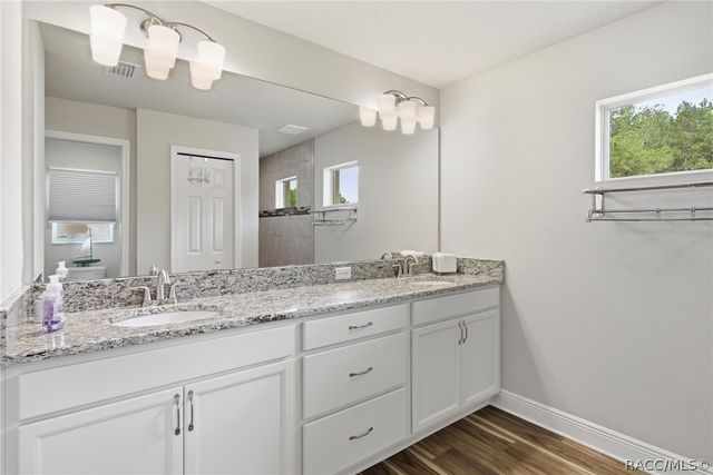 1724 E Gate Dancer Circle, Inverness, FL 34453