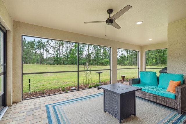 1724 E Gate Dancer Circle, Inverness, FL 34453