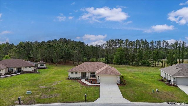 1724 E Gate Dancer Circle, Inverness, FL 34453