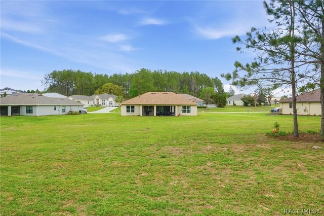 1724 E Gate Dancer Circle, Inverness, FL 34453