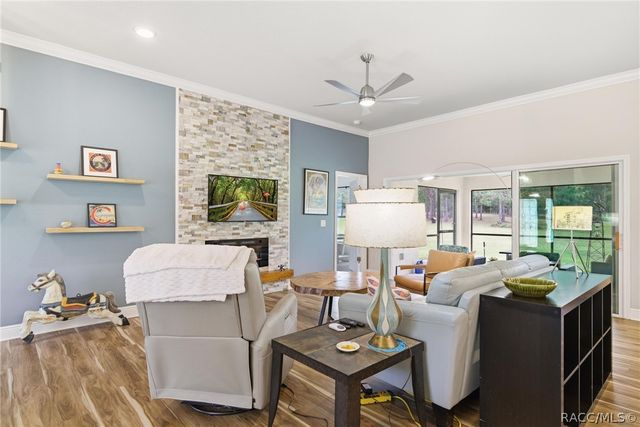 1724 E Gate Dancer Circle, Inverness, FL 34453