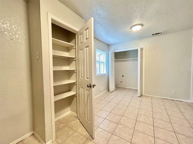 2300 Cedrick CV A, Austin, TX 78748