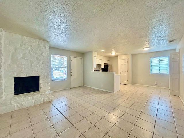 2300 Cedrick CV A, Austin, TX 78748