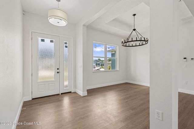 708 Daysland Avenue SW, Palm Bay, FL 32908