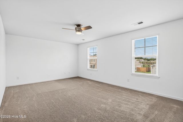 681 Loftus Way NE, Leland, NC 28451