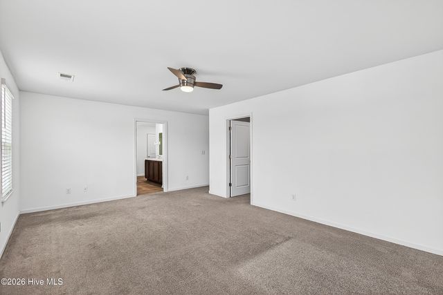 681 Loftus Way NE, Leland, NC 28451