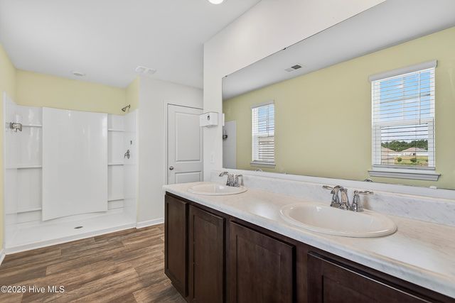 681 Loftus Way NE, Leland, NC 28451