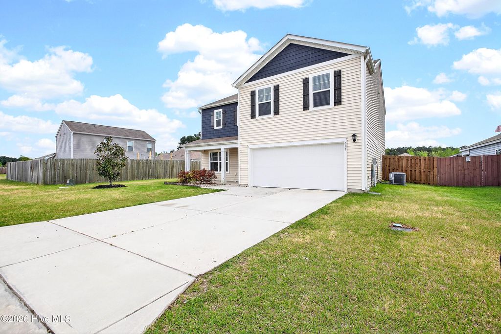 681 Loftus Way NE, Leland, NC 28451