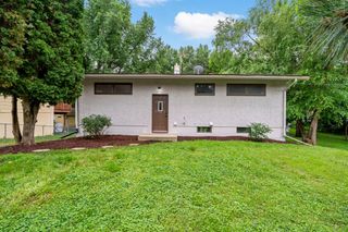 6937 Stillwater Boulevard N, Oakdale, MN 55128