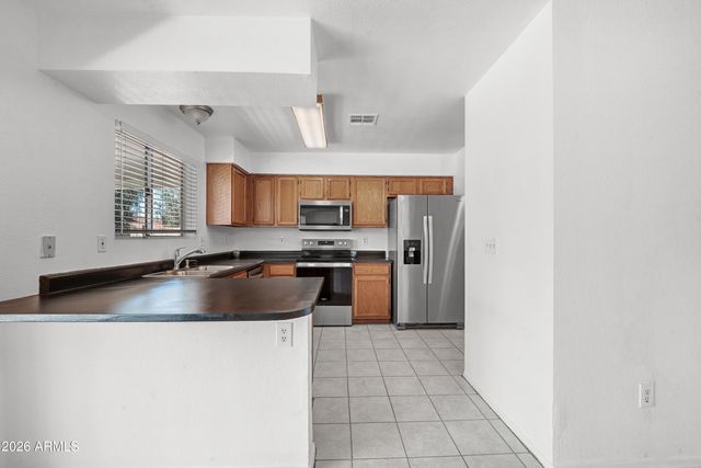 8715 W TOWNLEY Avenue, Peoria, AZ 85345