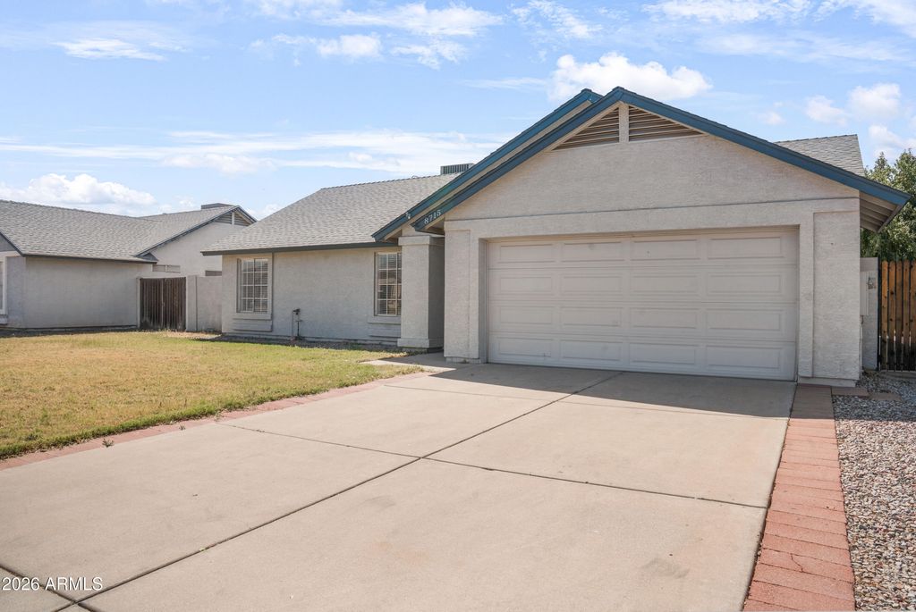 8715 W TOWNLEY Avenue, Peoria, AZ 85345