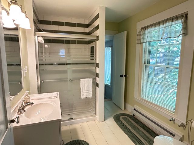 146 N Main Street, Wolfeboro, NH 03894