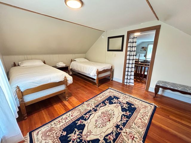 146 N Main Street, Wolfeboro, NH 03894