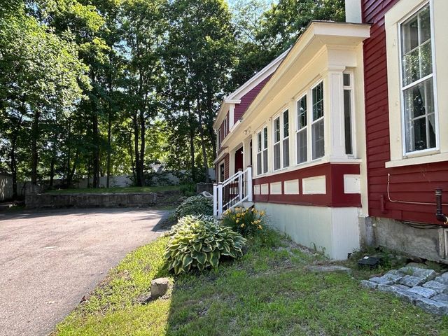 146 N Main Street, Wolfeboro, NH 03894