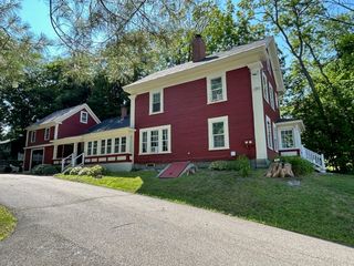 146 N Main Street, Wolfeboro, NH 03894