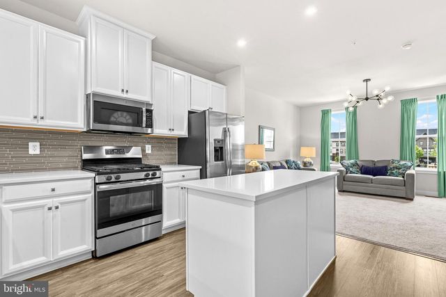 7739 STEATITE LN, Glen Burnie, MD 21060