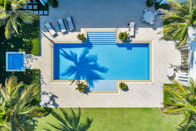5 Via Los Incas, Palm Beach, FL 33480